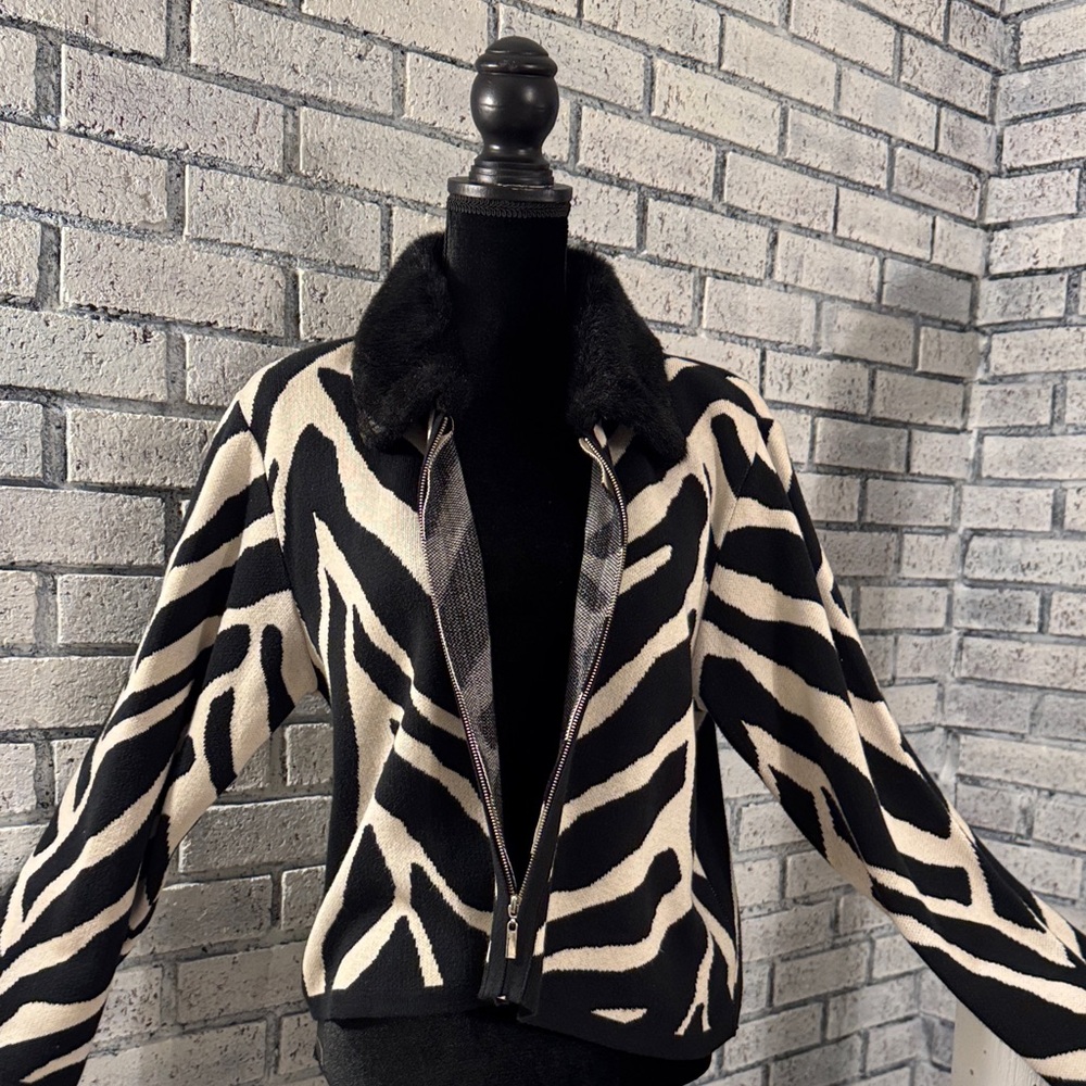 Chic Zebra Pattern Zipper Sweater Cardigan View 5